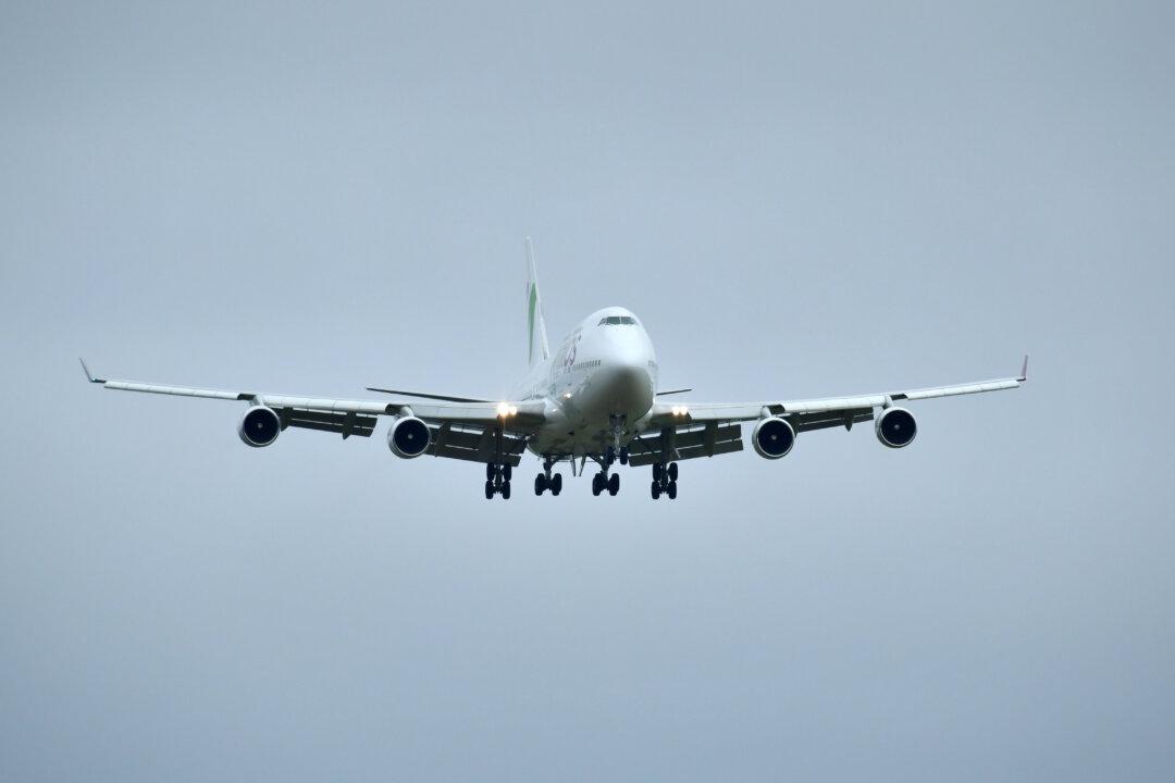 England to End Pre-Departure COVID-19 Test Rule for Arrivals From China