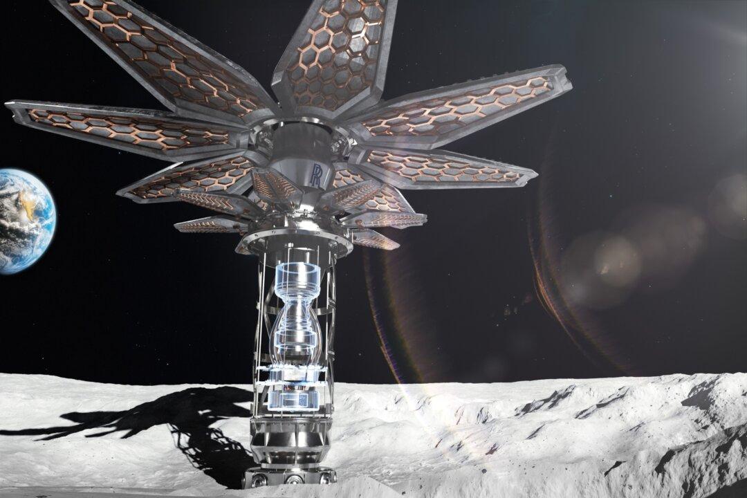 Rolls-Royce Receives UK Funding to Develop Nuclear Reactor for Moon Exploration
