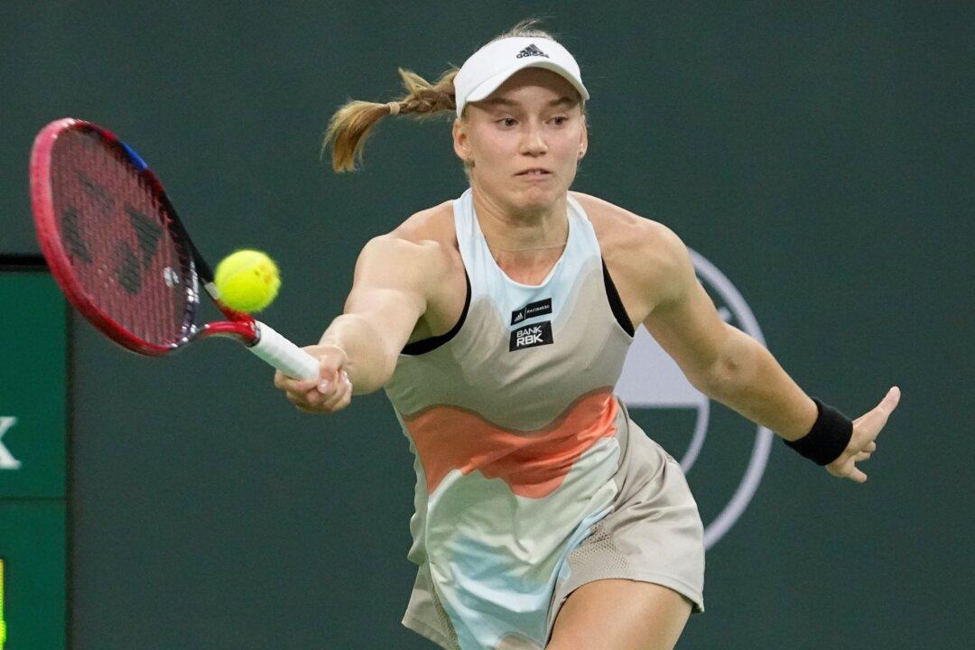 Rybakina Routs Swiatek 6–2, 6–2 to Reach Indian Wells Final