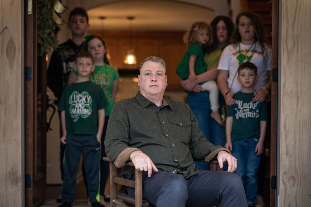 Raided Pro-Life Activist Sues DOJ for ‘Malicious Prosecution,’ Emotional Distress