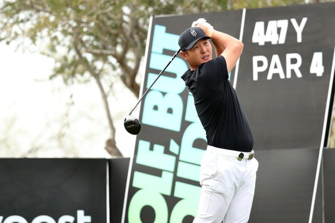Danny Lee Prevails in Playoff to Win at LIV Golf Tucson