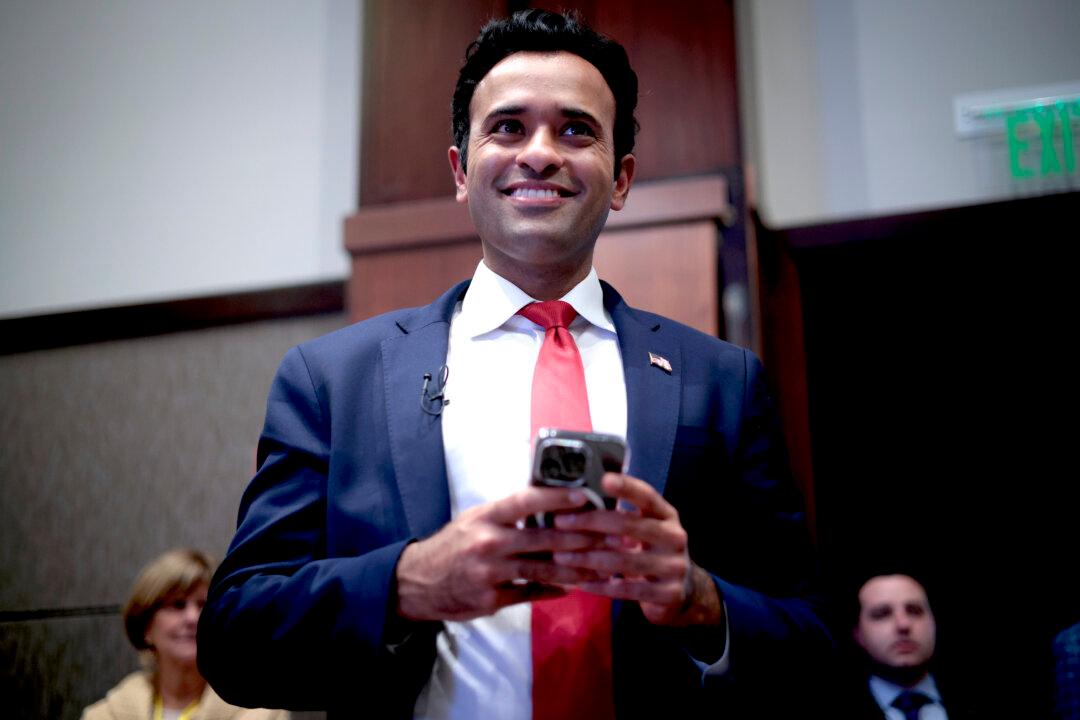 Vivek Ramaswamy Reveals His Supreme Court Picks