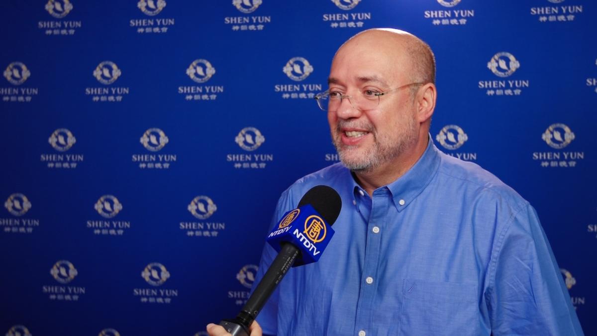 Shen Yun Awakens Our Inner Self, Says Award-Winning CIO