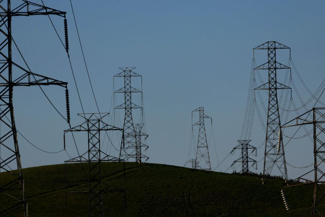 Ontario Program to Pay Smart Thermostat Owners for Summer Temperature Control