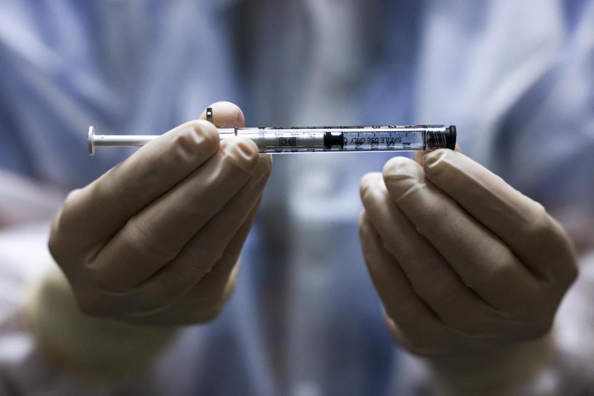 Georgia Mother of 7 Denied Kidney Transplant for Refusing COVID-19 Shot
