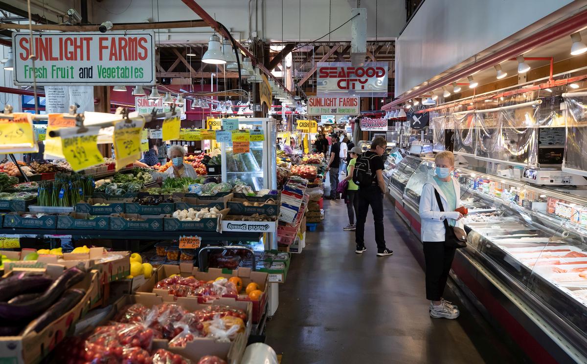 Sylvain Charlebois: Canada Revenue Agency Raking in More Taxes Thanks to Shrinkflation