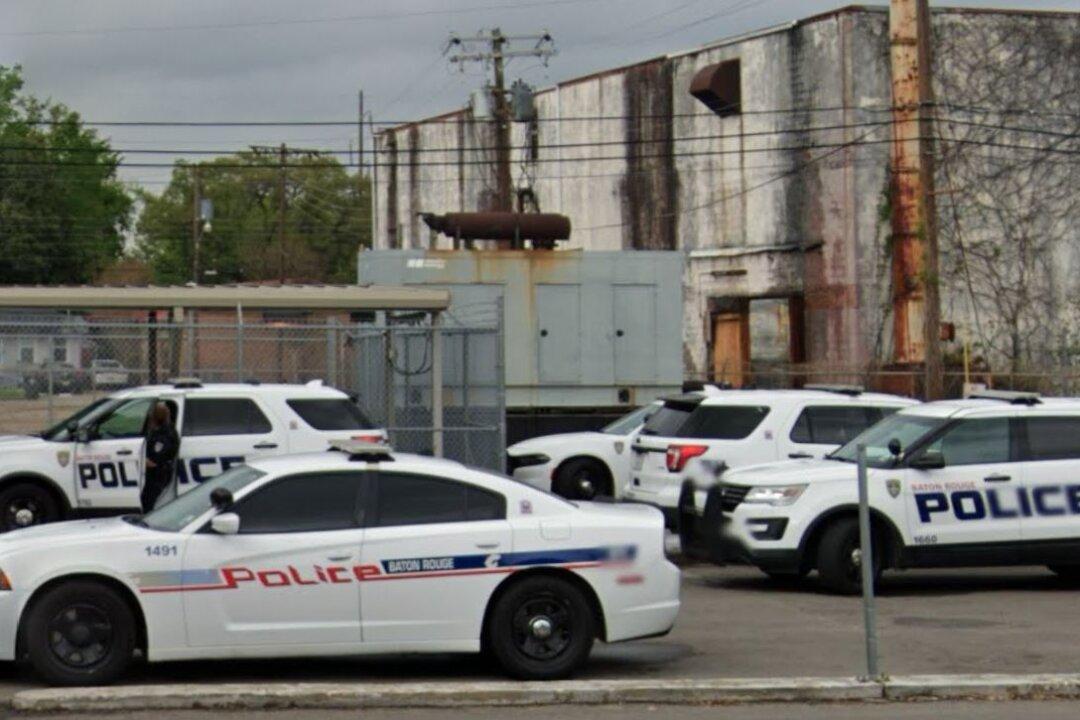 2 Officers Killed in Louisiana Police Helicopter Crash