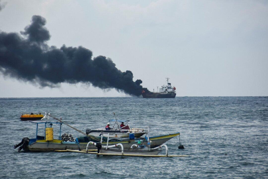 Indonesia’s Pertamina Says 2 Crew Killed After Fire on Tanker