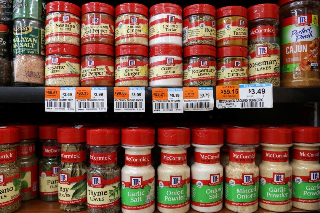McCormick Beats Quarterly Estimates on Higher Prices, Reiterates Outlook