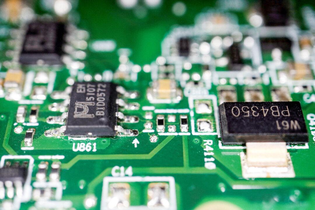 Commerce Department Launches Semiconductor Supply Chain Review to Gauge China Risk