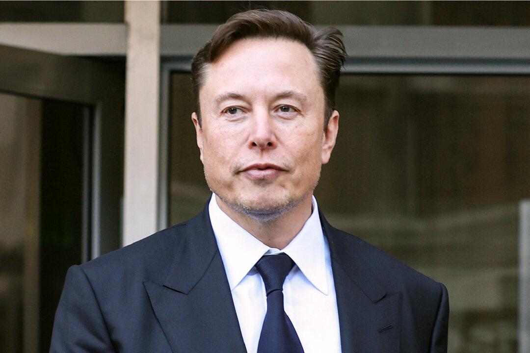 Elon Musk Warns of ‘Tough Sledding’ Ahead for US Economy
