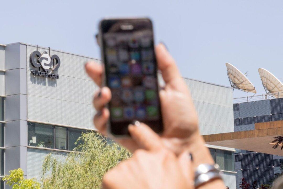 Federal Agency Warns Users to Update iPhones as Soon as Possible