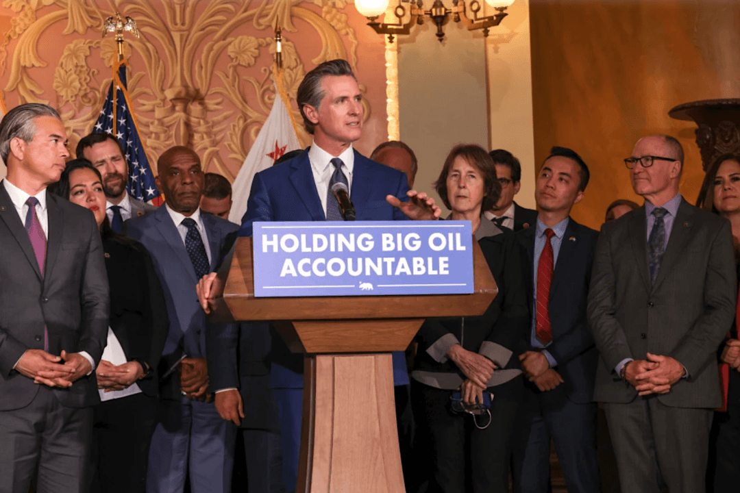 Newsom Proposes Raising Californians’ Electricity Consumption Tax to Investigate ‘Big Oil’