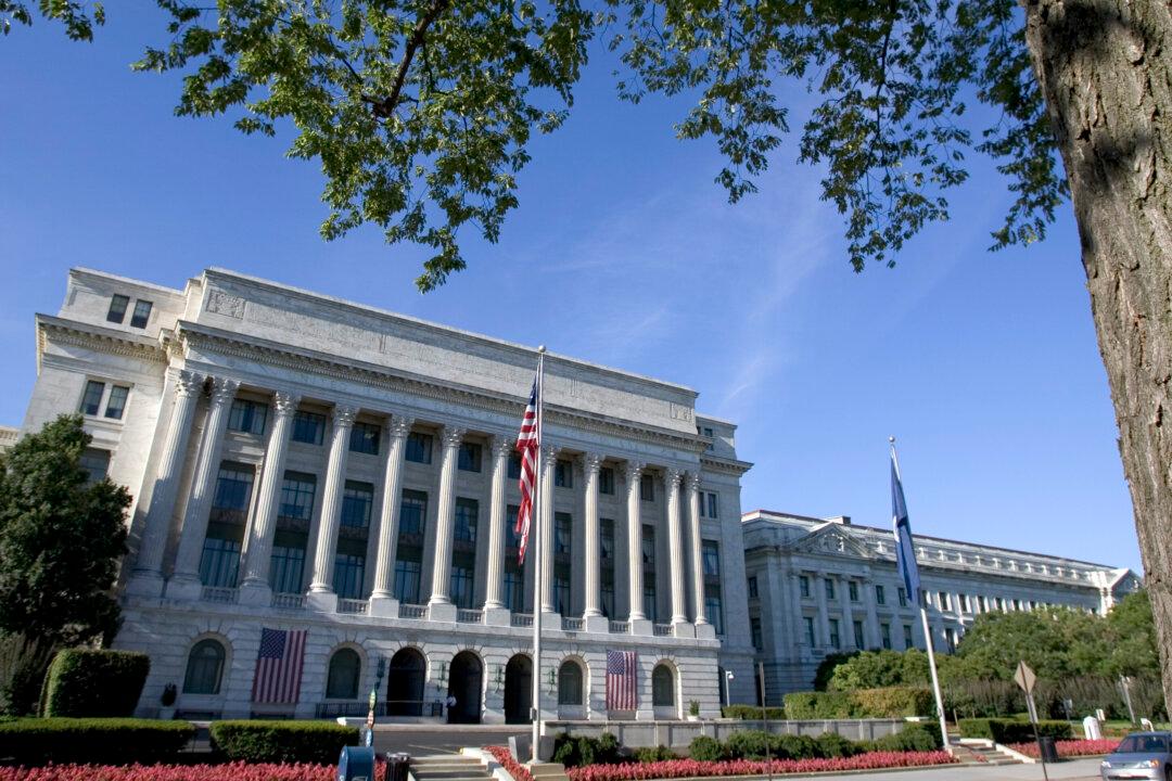 Iowa Wesleyan University Closing After 181 Years