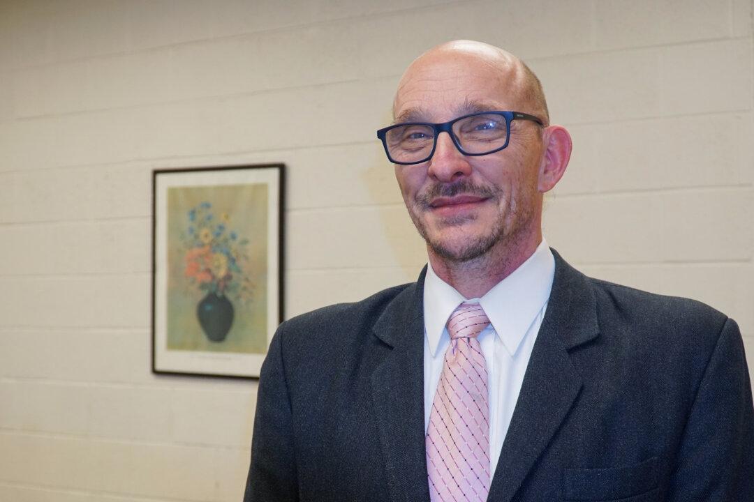 University Professor Plans to Add Mr. Li’s Article to His Teaching