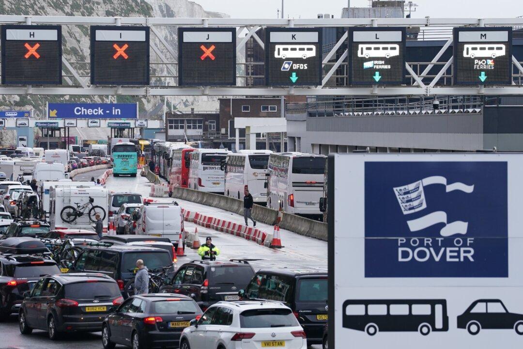 Port of Dover Declares Critical Incident as Coaches Stuck in Easter Gridlock