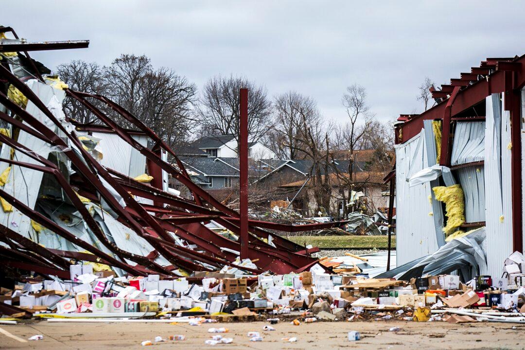 32 Dead as Tornadoes Torment From Arkansas to Delaware
