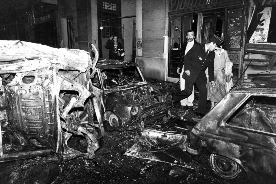Lone Suspect in 1980 Paris Synagogue Bombing Goes on Trial