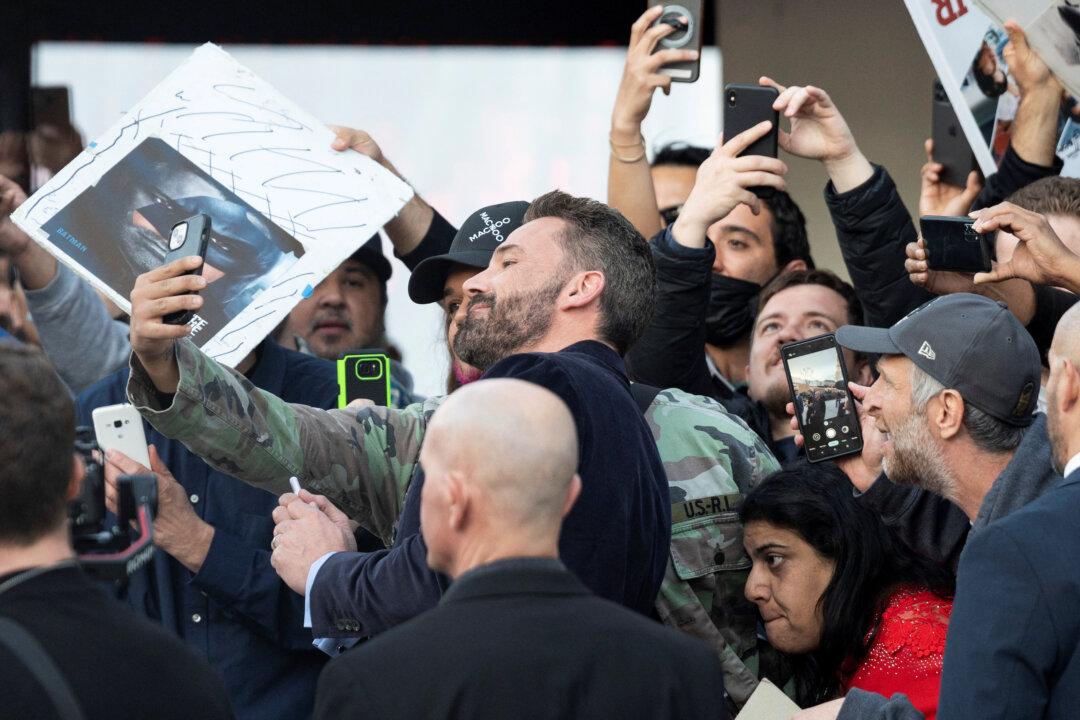 Ben Affleck Hopes to Score Michael Jordan’s Approval for Film ‘Air’