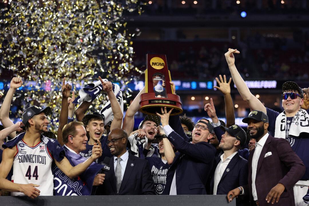 UConn Wins March Madness With 76–59 Smothering of SDSU