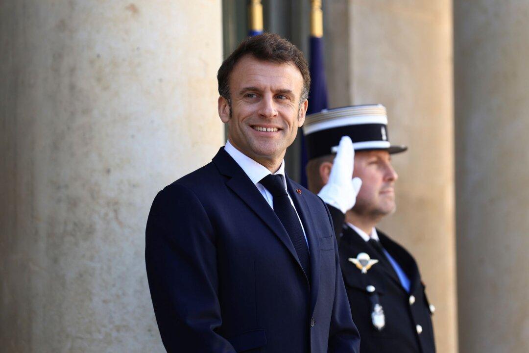 International Legislators Condemn French President’s ‘Ill-Judged’ Remarks on Taiwan