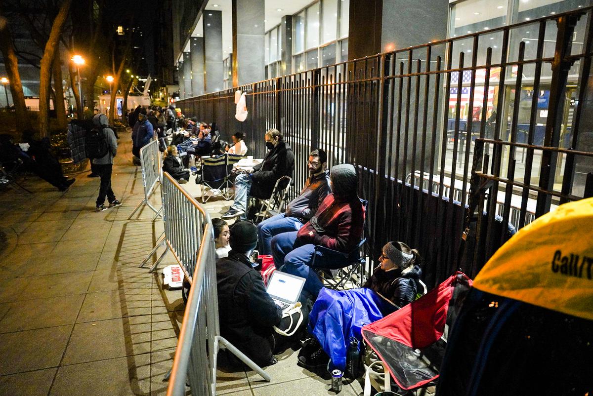 In Pictures: Scenes Outside New York Court Prior to Donald Trump’s Arraignment