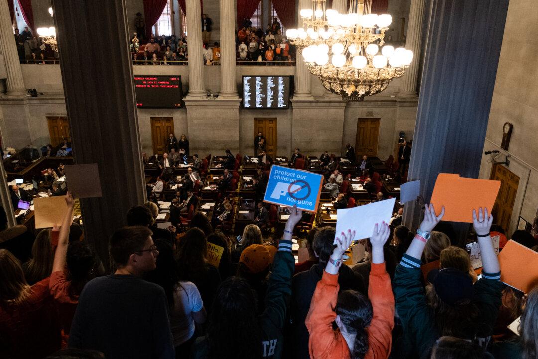 Country Music Awards Show Criticized for Celebrating Drag and Transgenders in Show Dedicated to Tennessee Victims