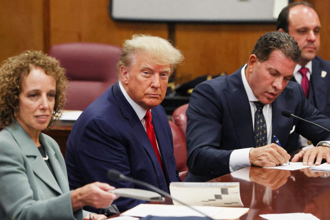 Journalists Banned From Using Cameras, Cellphones in Courthouse During Trump’s Arraignment