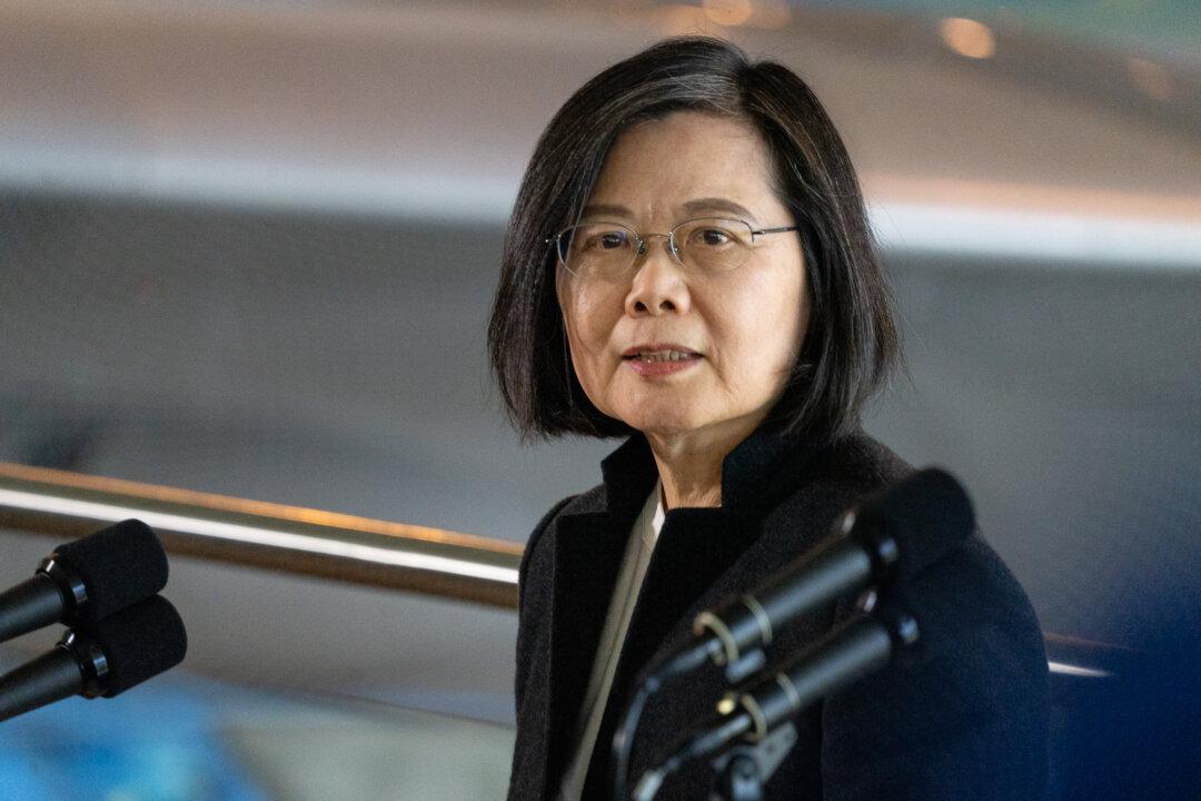 Former President Says Taiwan’s Democracy a Vital Frontline Against Authoritarianism
