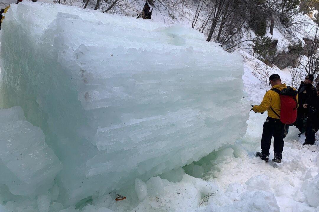 Utah Woman Killed by Huge Column of Falling Ice After Pushing Her Friend to Safety