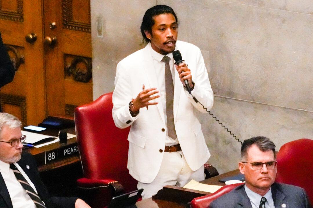 Expelled Tennessee State Lawmakers Take Part in Climate Change Protest in DC