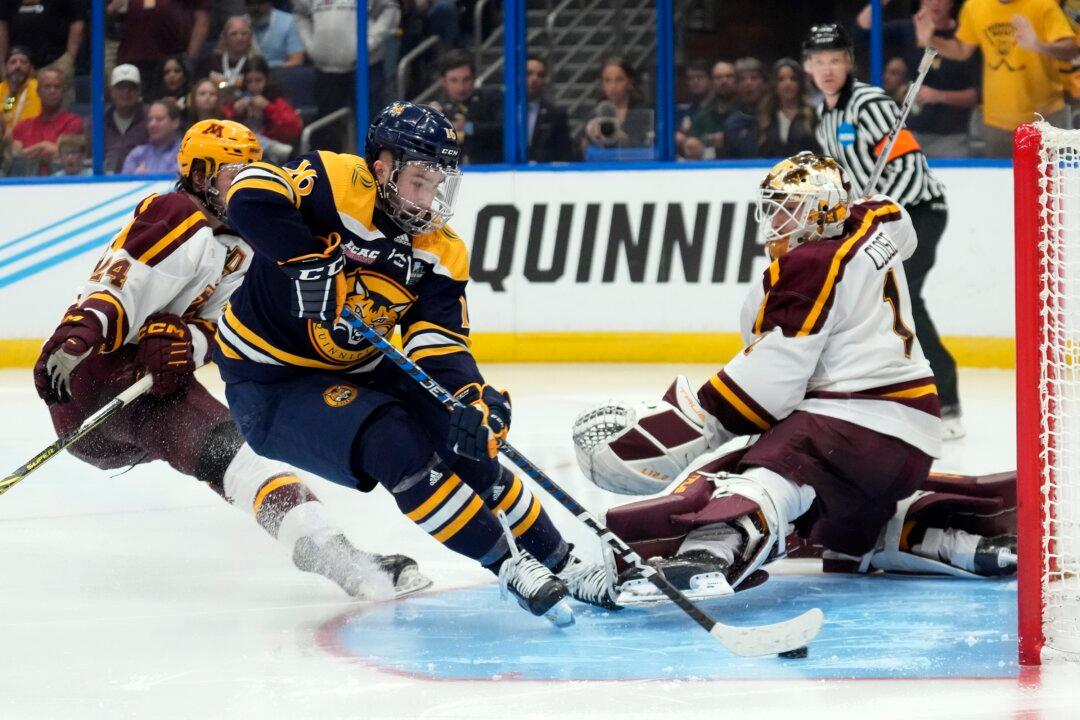 Quinnipiac Beats Minnesota 3–2 in Overtime, Wins NCAA Hockey Title