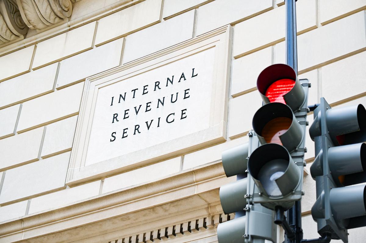 IRS, Americans Unprepared to Shoulder Burden of New Tax Laws, Republicans Warn