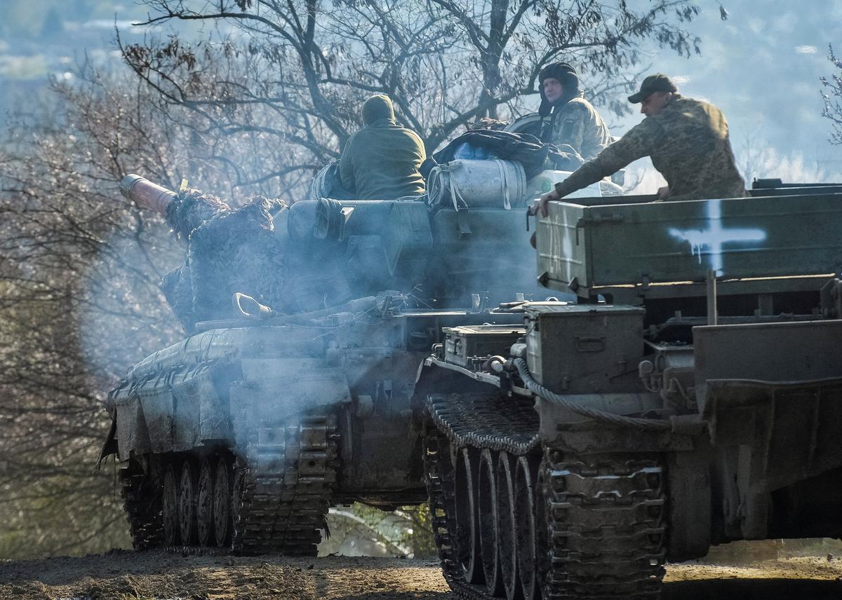 Kyiv Admits ‘Difficult’ Situation in Donetsk as Russia Hones In on Chasiv Yar