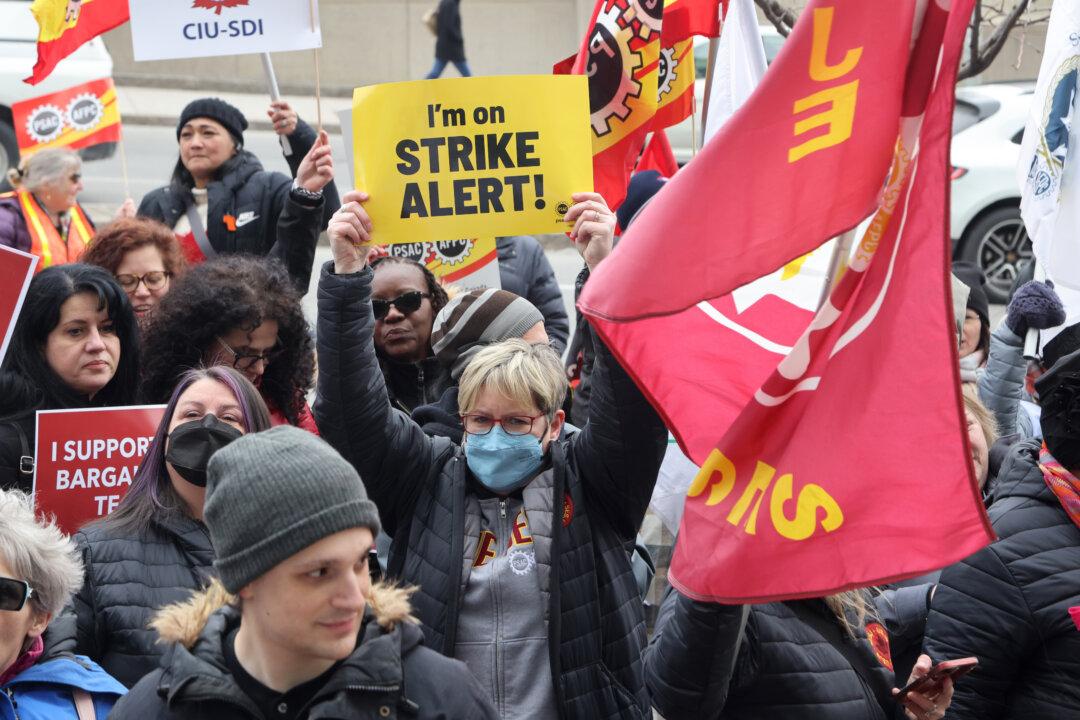 Federal Workers With Strike Mandate Demand Social Justice Fund, Diversity Training