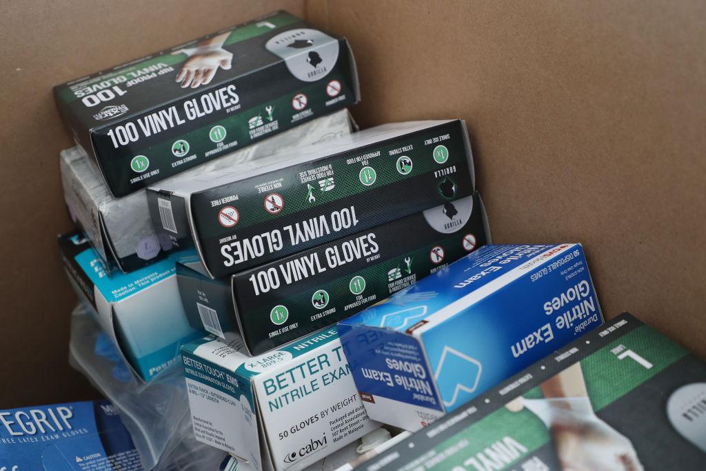 Orange County Man Faces 20 Years in Prison for Defrauding Glove Buyers During Pandemic