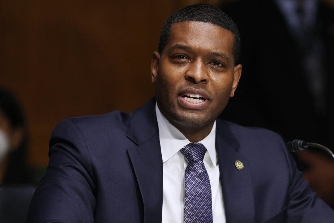 Senate GOP Calls on EPA to Withdraw Tough Power Plant Emissions Rule