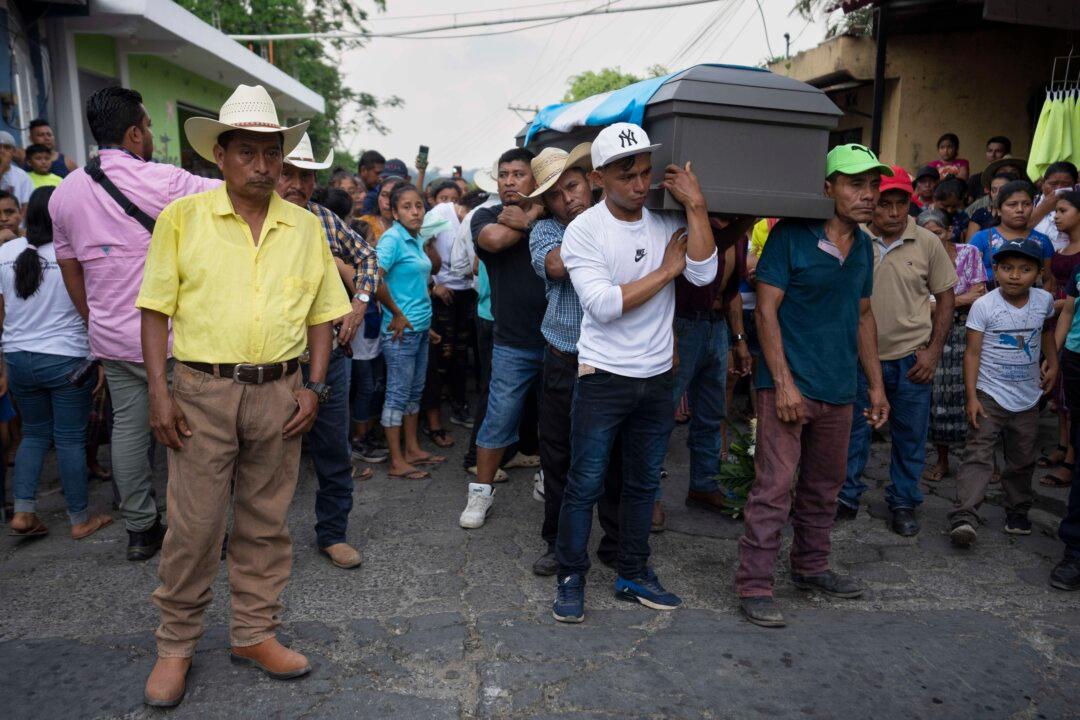 Mexican Migration Chief to Be Charged in Fire but Keep Job