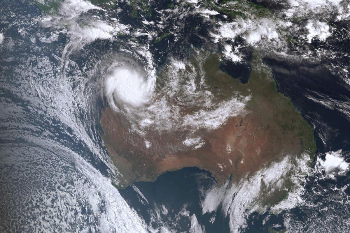 Australia Tracks Powerful Category 5 Cyclone Approaching West Coast