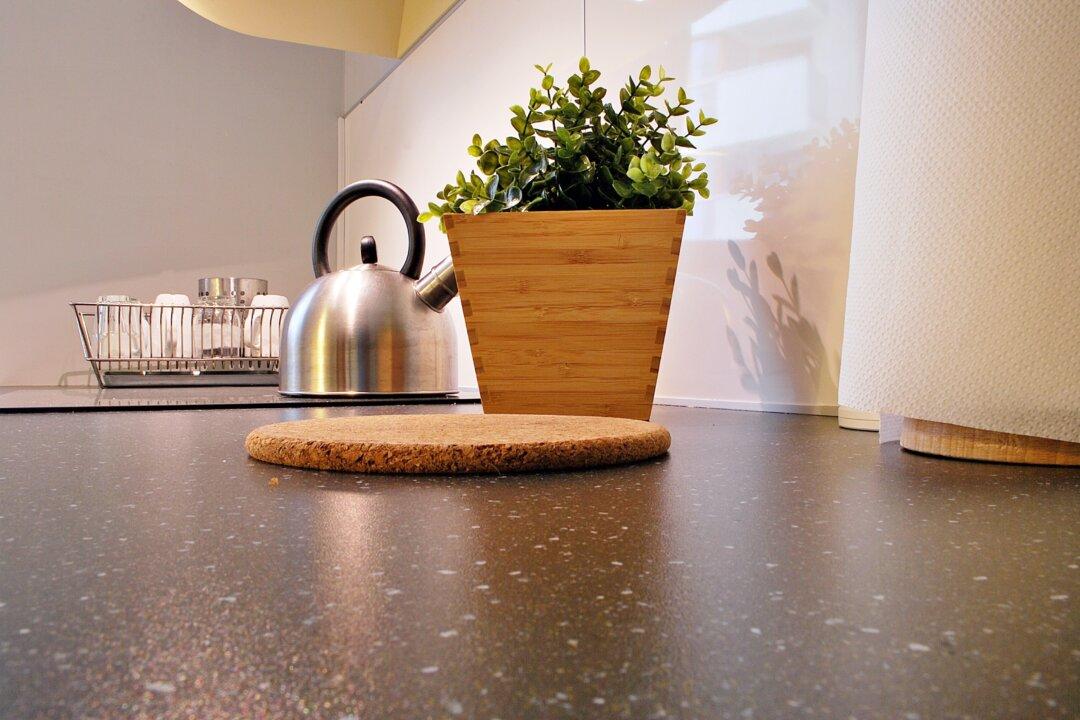 Plastic Laminate Countertop Is Easy to Install