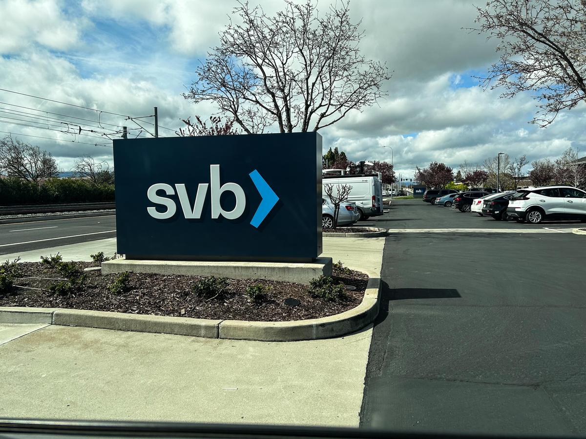 Banking Turmoil Caused by SVB Mismanagement, Not Trump-Era Rollbacks: FDIC Official