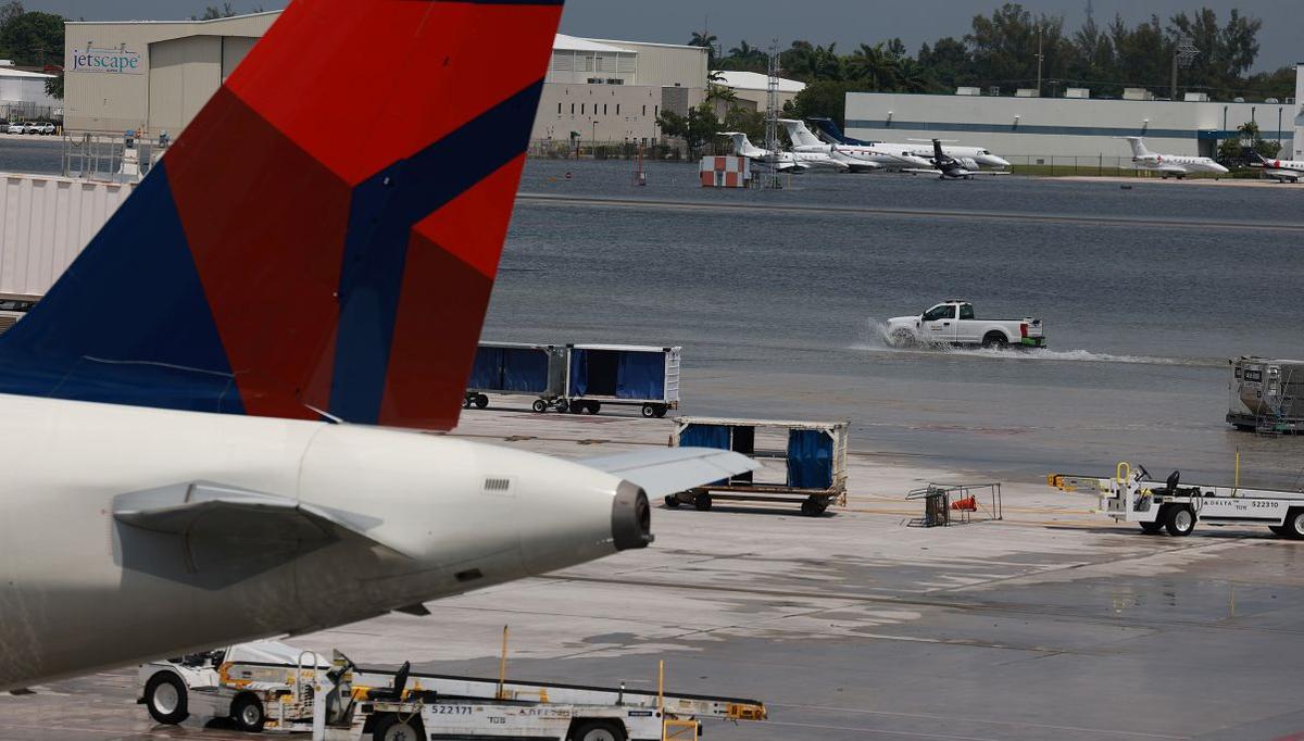 Fort Lauderdale Declares State of Emergency, Airport Closed Down