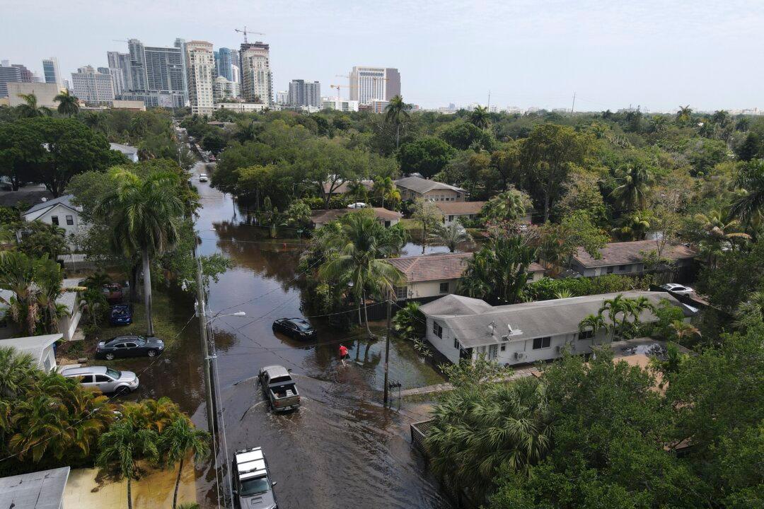 ‘Big Short’ Investor Warns of Potential $200 Billion Housing Market Crash Due to Underestimated Flood Risks