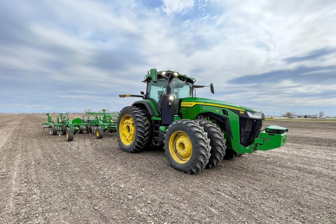 Colorado Approves Right-to-Repair Law So Farmers Can Fix Their Own Equipment