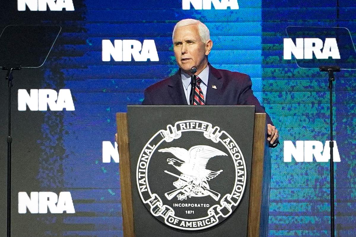 Pence Calls for Federal Death Penalty Law for School Shooters