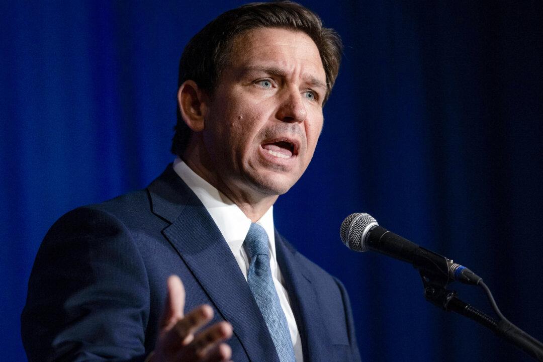 DeSantis Signs Bill Aiming to Lower Prescription Drug Costs