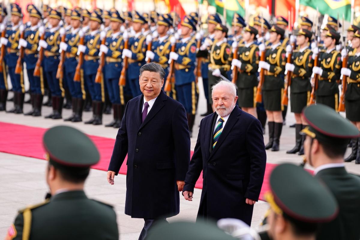 Brazil’s Lula, China’s Xi Solidify Anti-West Bloc Aimed at Displacing US