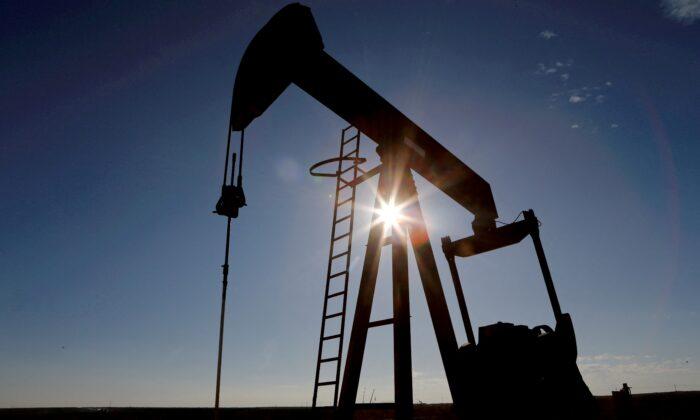 Oil Prices Rise as Concerns About US Economy Persist