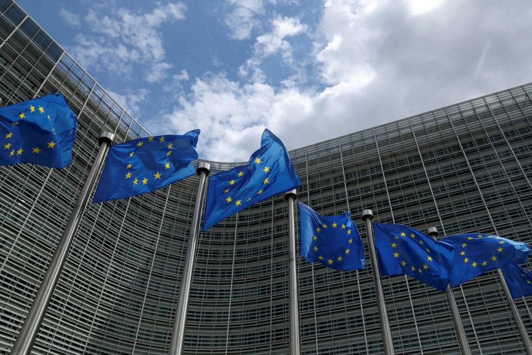 European Commission Launches Anti-Monopolistic Investigations Into Apple, Alphabet, Meta