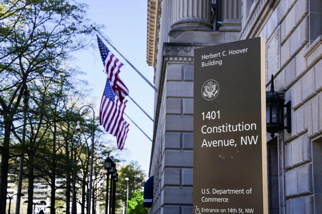 US Sanctions 11 Chinese Entities Over Links to China’s Military